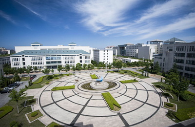 说明: //zt.gaoxiaojob.com/ytdxjsjykzgcxy2004.jpg